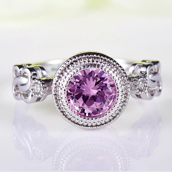 New Pink Topaz 18K White Gold Plated Ring. - Picture 4 of 6